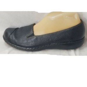 CLARKS ultra comfort Slip On Genuine black Pebbled Leather flat shoes SIZE 9